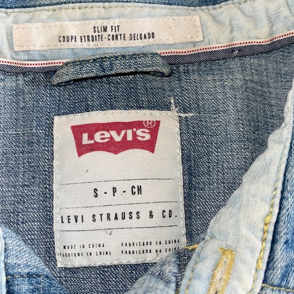 Levi’s Slim Fit Coupe Etroite Denim Button Down Shirt - Picture 2 of 8